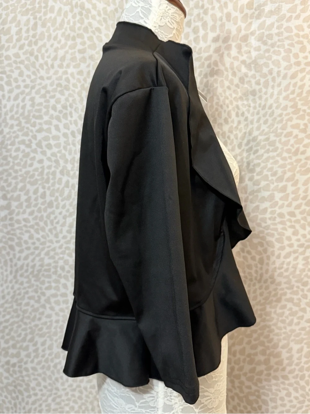 Black Ruffled Open-Front Women's cardigan